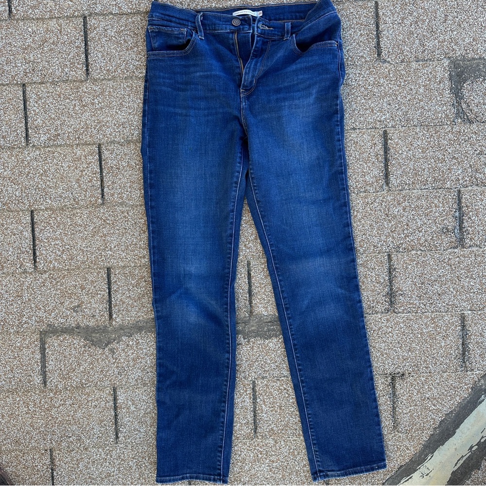 Levi’s 724 High Rise Straight Size 29